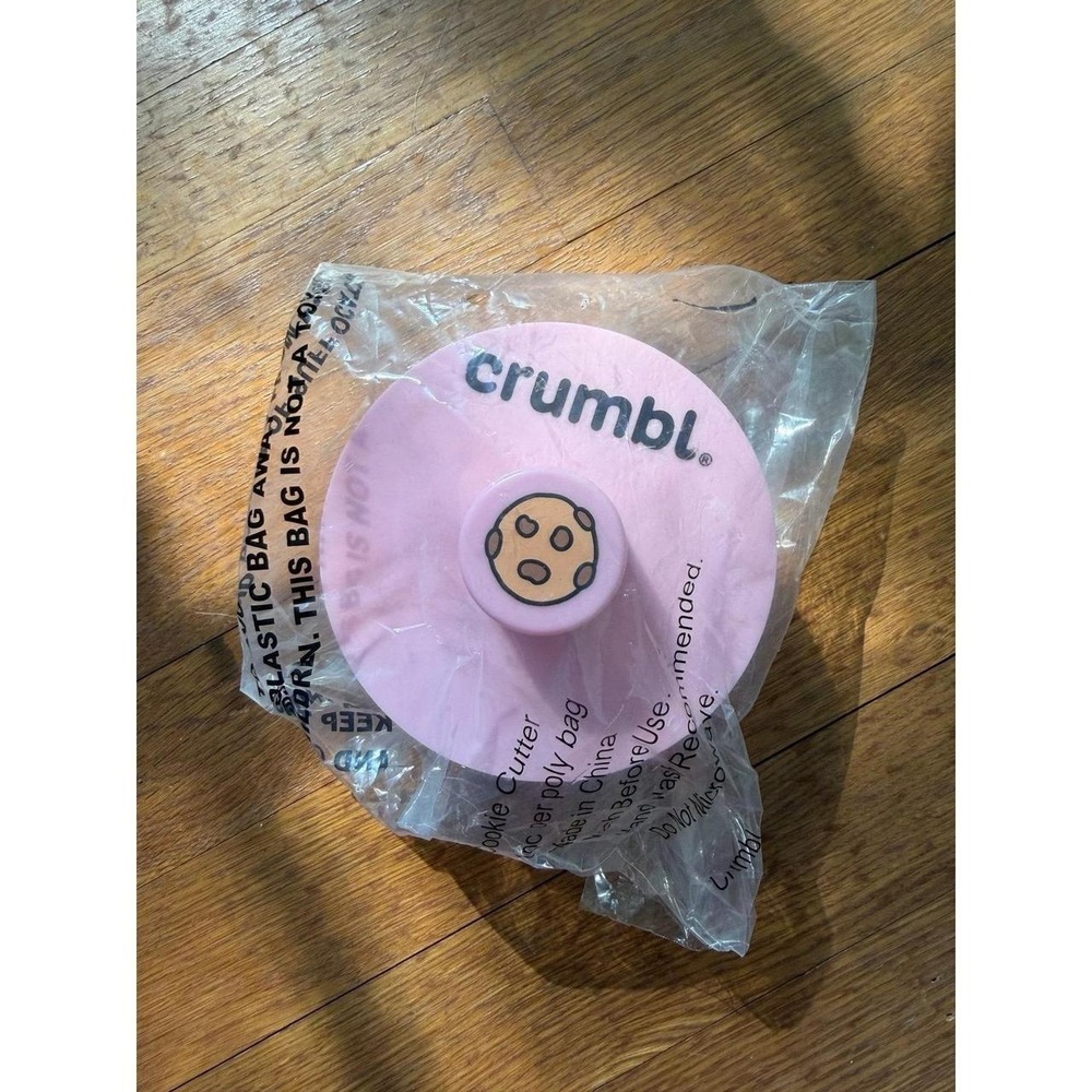 Crumbl cookie cutter NEW